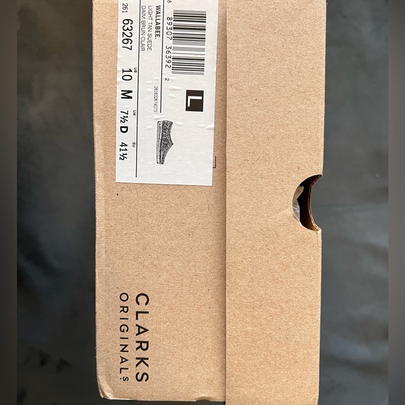 Clarks Wallabees Light Tan Suede - Picture 2 of 12